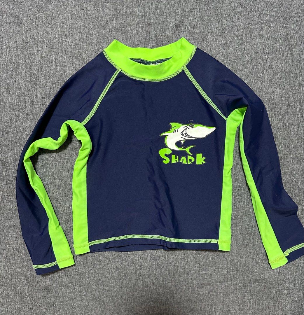 Rush guard (Category: Babies & Kids Fashion) located in Manila. Submitted by _cands (Listing ID 1367460044, Image 1). Description: .