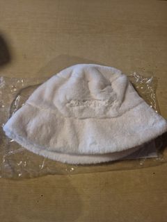 （分類：）位於 。 由 xillussullix 提交（商品編號 1367356276，圖片 1）。簡介： 。