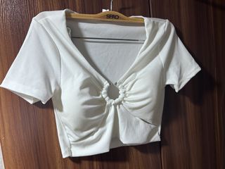 （分類：）位於 。 由 ooyeah_111 提交（商品編號 1367479874，圖片 1）。簡介： 。