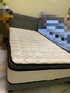 (Category: ) located in . Submitted by yimea20202 (Listing ID 1367436745, Image 1). Description: .