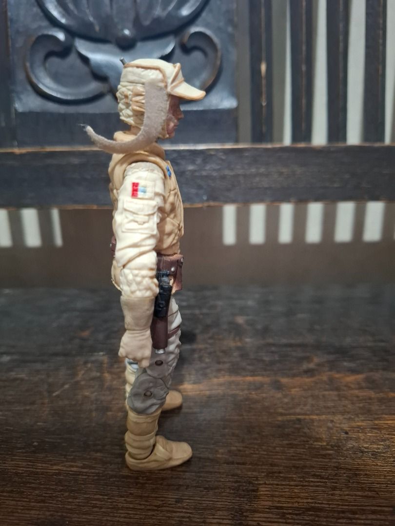 STAR WARS BLACK SERIES LUKE SKYWALKER (HOTH) (Category: Figurines & Statues) located in Quezon City. Submitted by kulapnit (Listing ID 1367371711, Image 2). Description: -Loose Black Series Luke Skywalker Hoth ver. -Slight paint chipping (PM for more details) -No accessories, WYSIWYG -Price slightly negotiable -RFS: need funds for graduation MOP: -GCASH -CoD via Lalamove (Buyer's Expense) -Can do meetups if near QC hall.