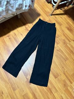 (Category: ) located in . Submitted by shoeminta (Listing ID 1367407466, Image 1). Description: .