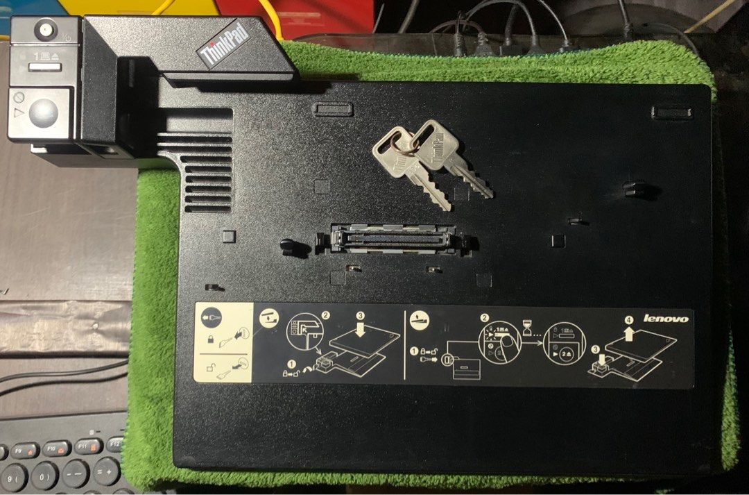 Thinkpad-Type2504 dock with keys for T400 R61 etc. (Category: Laptops & Notebooks) located in Malabon City. Submitted by raranretro (Listing ID 1367461483, Image 1). Description: Thinkpads Docking Station with 2 keys included in very good working condition. Compatibility: ThinkPad T60, T61, T60p, T61p, T400, T500, R60, R61, R400, R500, Z60, Z61, Z60m, Z60t, Z61m, Z61t, W500, SL500..