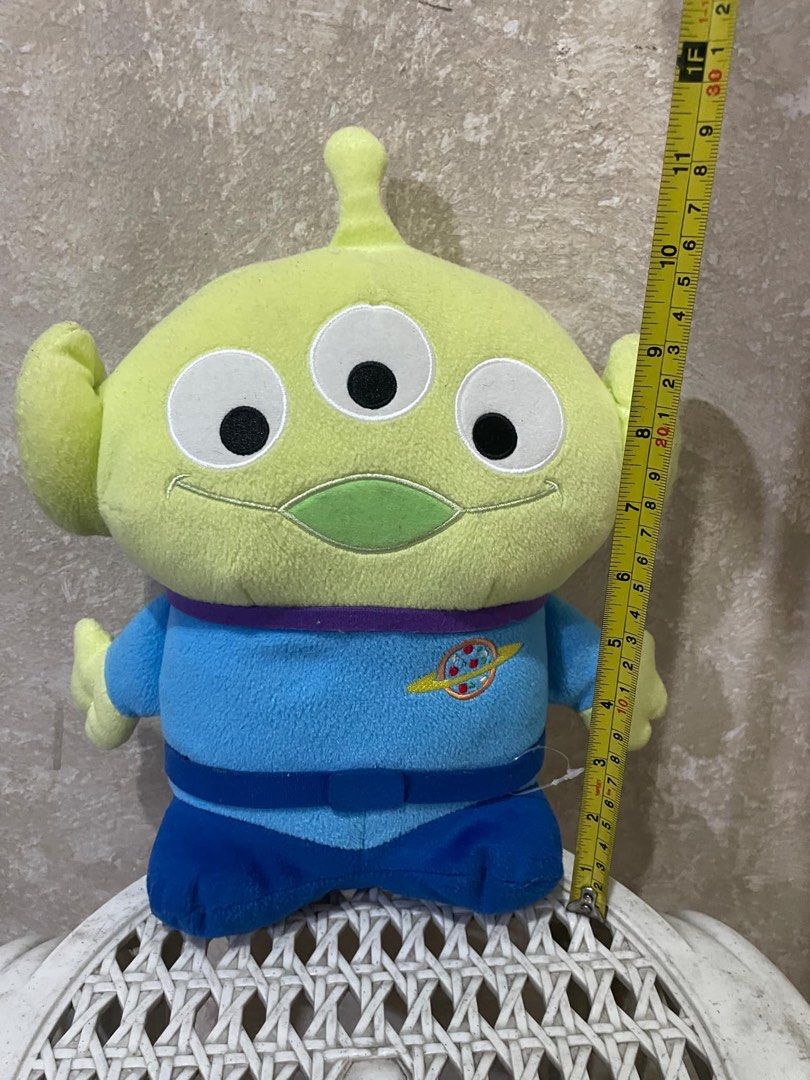 Toy Story Stuff Toy (Alien) (Category: Plushies & Soft Toys) located in Manila. Submitted by karengo815 (Listing ID 1367340030, Image 1). Description: Meet up c/o buyer Paco, LRT Pedro gil, LRT abad santos, LRT Bambang, welcome rotonda.