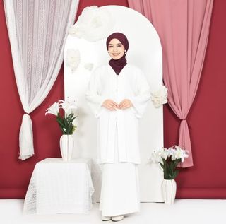 (Kategori: ) berada di . Dikirim oleh dunk_007 (ID iklan 1367420710, Gambar 1). Deskripsi: .