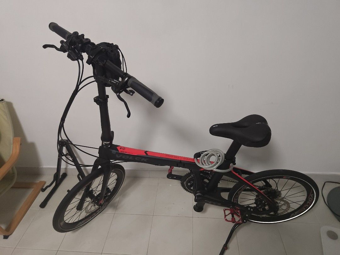 Volck Zeolite 22s carbon folding bicycle (Category: Bicycles) located in Singapore. Submitted by kloo03 (Listing ID 1367401446, Image 1). Description: zeolite 22s shimano 105 well maintained. fast deal for 670. no issues just ride and go.