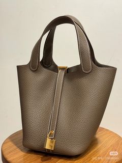 （分類：）位於 。 由 yayananana 提交（商品編號 1367505966，圖片 1）。簡介： 。