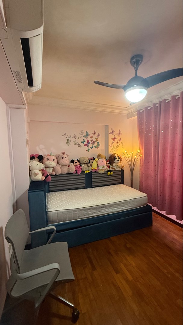 (Category: ) located in . Submitted by bicicletta (Listing ID 1367533933, Image 1). Description: .
