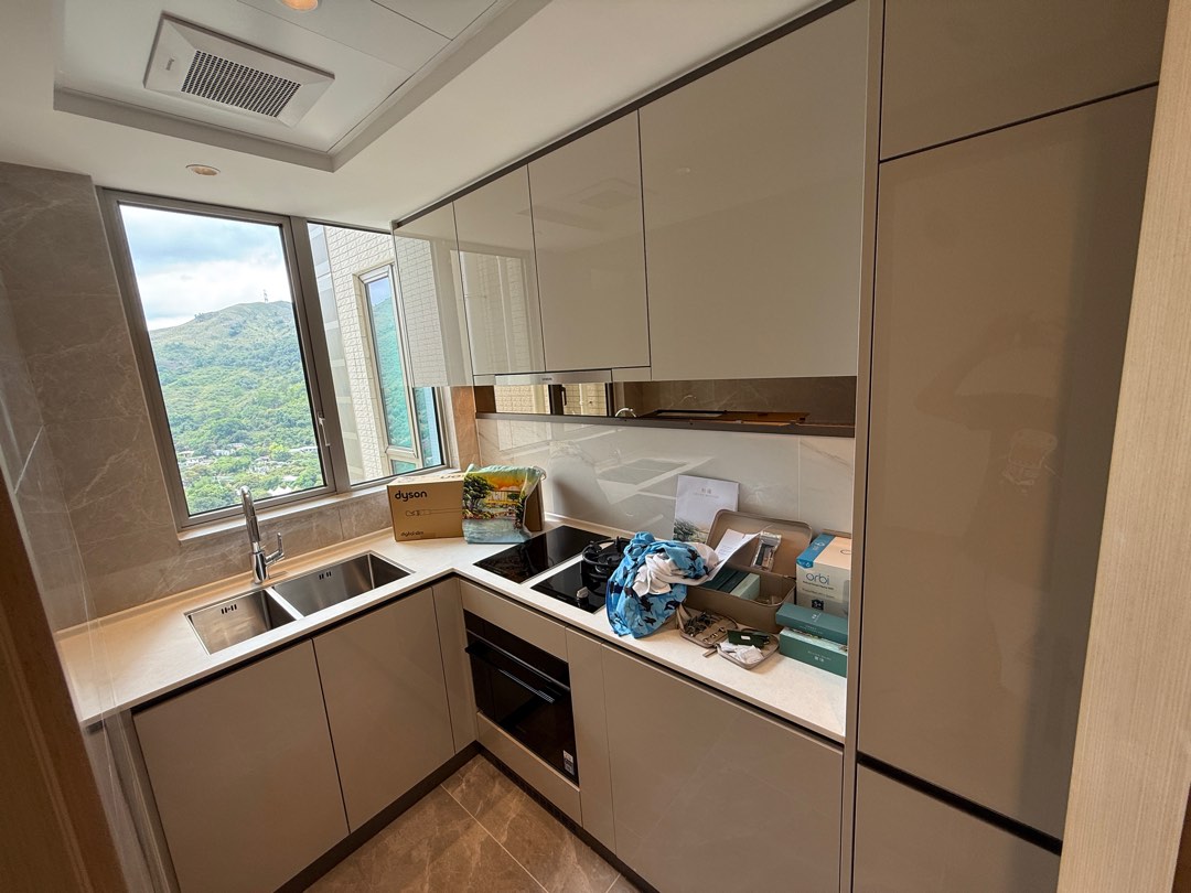 元朗新樓柏瓏 547尺 兩房半 梗廚 放租放賣64116122821250111