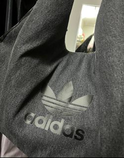 （分類：）位於 。 由 leekarry 提交（商品編號 1367641817，圖片 1）。簡介： 。
