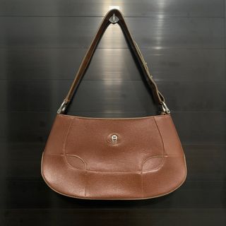 (Kategori: ) berada di . Dikirim oleh gnocchiy (ID iklan 1367557983, Gambar 1). Deskripsi: .