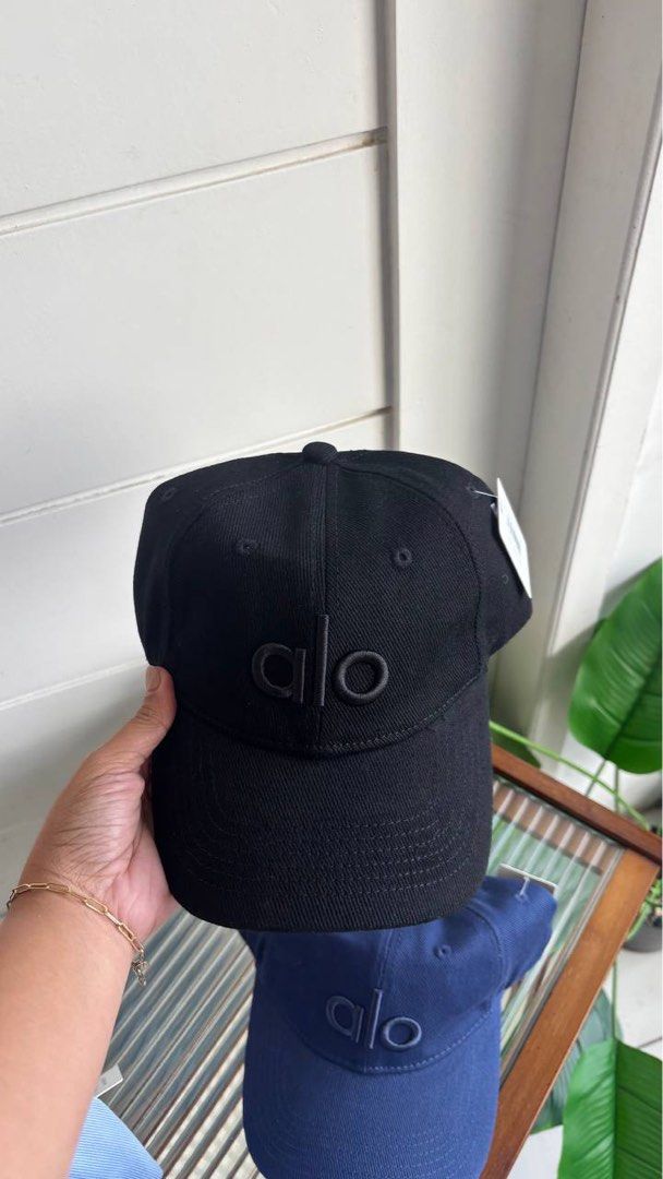 Alo Cap (Category: Caps & Hats) located in Candelaria. Submitted by pinkykeenshop (Listing ID 1367601461, Image 1). Description: .