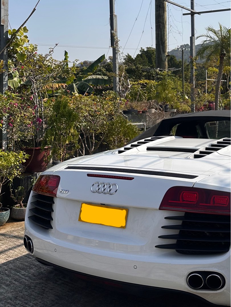 Audi R8 Spyder Auto62863127936386113