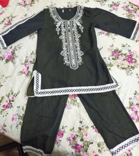 (Category: ) located in . Submitted by misstasneem (Listing ID 1367666826, Image 1). Description: .
