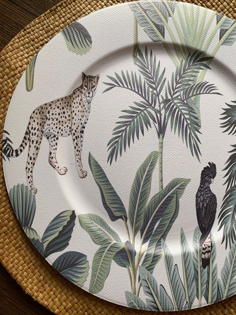 13” Charger plates 6pcs per set (Category: Other Kitchenware & Tableware) located in Manila. Submitted by nifty_keeper (Listing ID 1367643070, Image 1). Description: Charger Plates Size: 13”Dia 6pcs per set . . . #luvearth .
