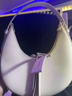 Charles and keith crescent hobo bag - OAT