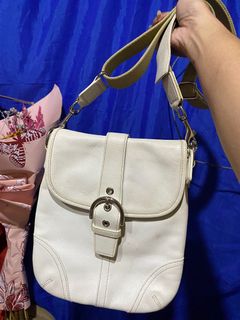 (Category: ) located in . Submitted by rizza14ortiz (Listing ID 1367523793, Image 1). Description: .