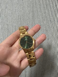 (Category: ) located in . Submitted by wlboutique (Listing ID 1367638367, Image 1). Description: .