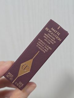 FREE SHIPPING Charlotte Tilbury Matte Revolution Lipstick - Walk of No Shame (Full size)