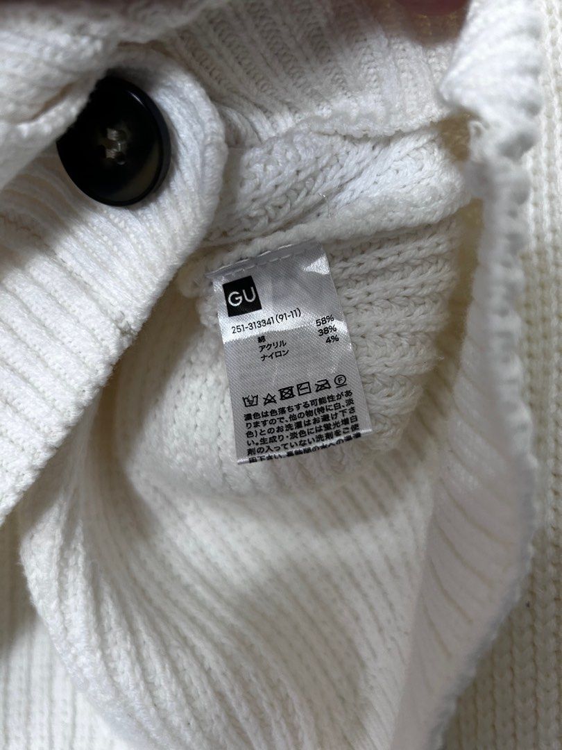 GU Cardigan (Category: Coats, Jackets and Outerwear) located in Tarlac. Submitted by dcfam (Listing ID 1367547216, Image 3). Description: GU knitted cardigan Large Like new-no issues 490 + sf Gcash J&T Tarlac City.