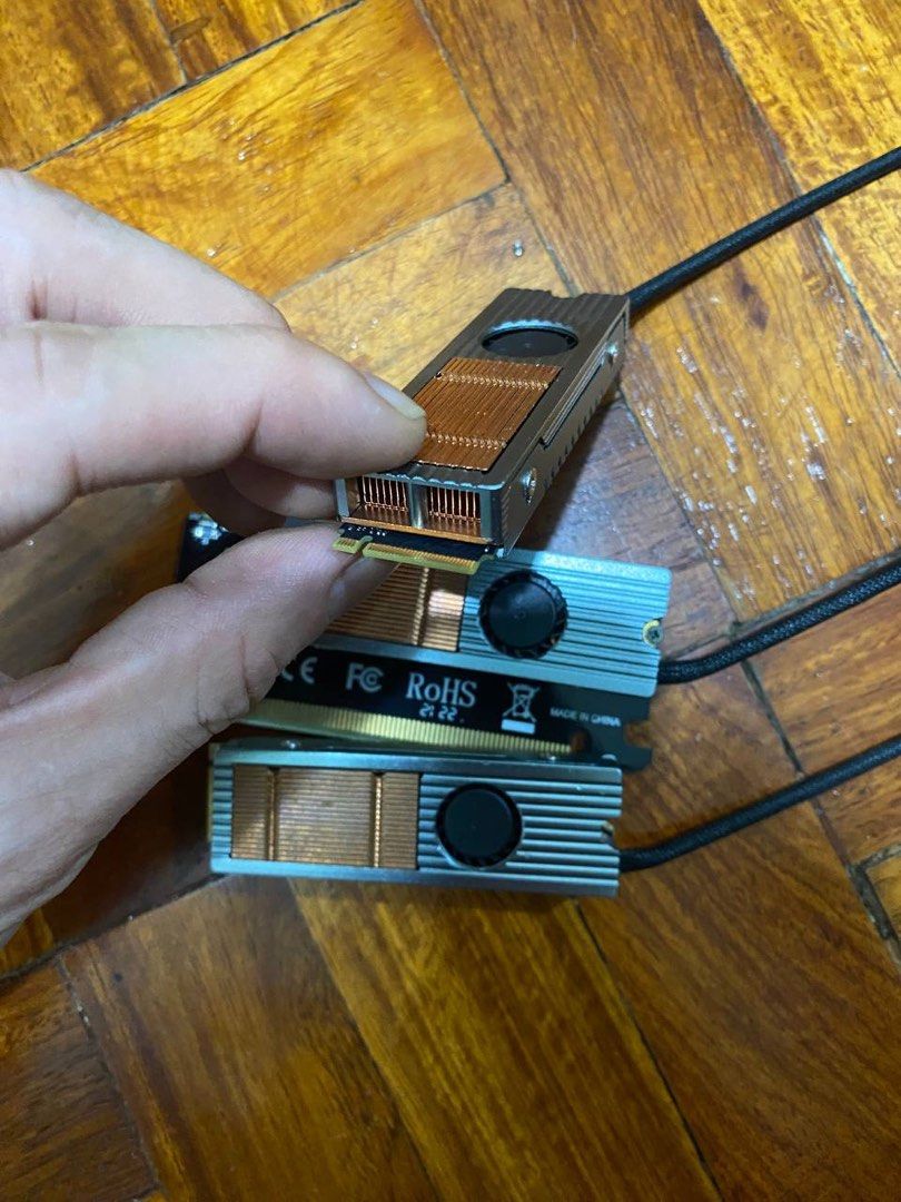 SSD Cooler (Category: Computer Parts) located in Quezon City. Submitted by luna4399 (Listing ID 1367668430, Image 3). Description: For Sale: M.2 SSD Pure Copper Scales Heat Sink (Fan Flagship Model) Features: Super strong cooling for stable performance Brand new：600p/eaxh second hand ：500 p/each Note: Great for gaming and office use. More stable performance and low latency!.