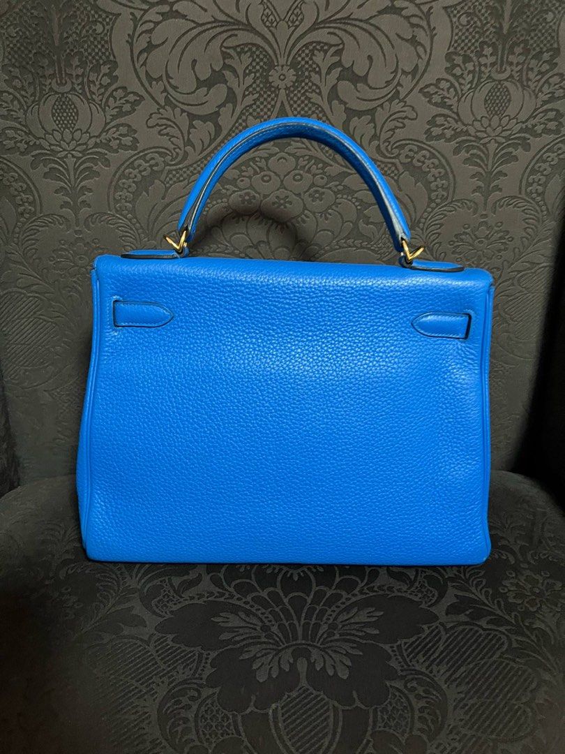 Hermes Kelly (Category: Luxury Bags & Wallets) located in Manila. Submitted by teelopez888 (Listing ID 1367490686, Image 2). Description: Kelly 32 Blue Hydra GHW, stamp P Inclusions lockset, clochette, dustbag.