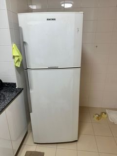 (Category: ) located in . Submitted by johnsonlim518 (Listing ID 1367597993, Image 1). Description: .