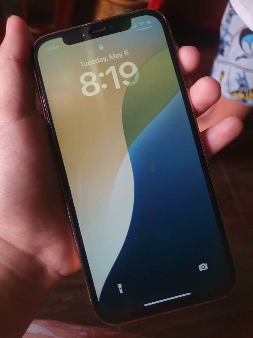 iPhone 12 Pro 128 GB (Category: iPhone 12 Series) located in Quezon City. Submitted by smashedpotatoesandfries (Listing ID 1367489111, Image 2). Description: Rush Sale! iPhone 12 Pro 128 GB FU * Factory Unlock (Any sim)✓ * 128GB✓ * Face ID✓ * Truetone✓ * 80% BH ✓ * No issue✓ INCLUSION: * Case✓ * Charger✓ Location: Payatas QC.