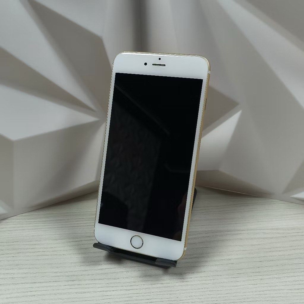 売上実績NO.1 現貨馬上出🔥iPhone 6s 電玩遊戲相關 近新機中古機附原廠盒, 64G 家庭用品