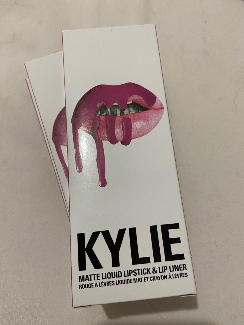 Kylie Cosmetics Lip Kit (Category: Makeup) located in Quezon City. Submitted by clt.2020 (Listing ID 1367611219, Image 1). Description: BRAND NEW! AUTHENTIC! Kylie Cosmetics Lip Kit in Posie K, strawberry mauve color. Never used and swatch. (Old Packaging) Bought in Sephora US.