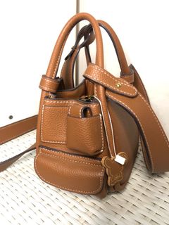 (Kategori: ) berada di . Dikirim oleh arinnnnn_ (ID iklan 1367587353, Gambar 1). Deskripsi: .