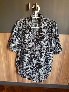 (Category: ) located in . Submitted by preloved.starryy (Listing ID 1367497590, Image 1). Description: .