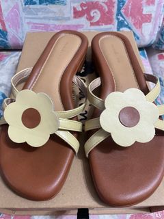 (Category: ) located in . Submitted by yayasaha (Listing ID 1367491703, Image 1). Description: .