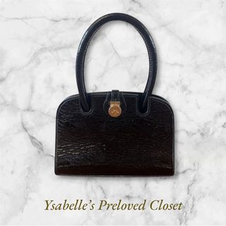 (Category: ) located in . Submitted by ysabellesprelovedcloset (Listing ID 1367553161, Image 1). Description: .