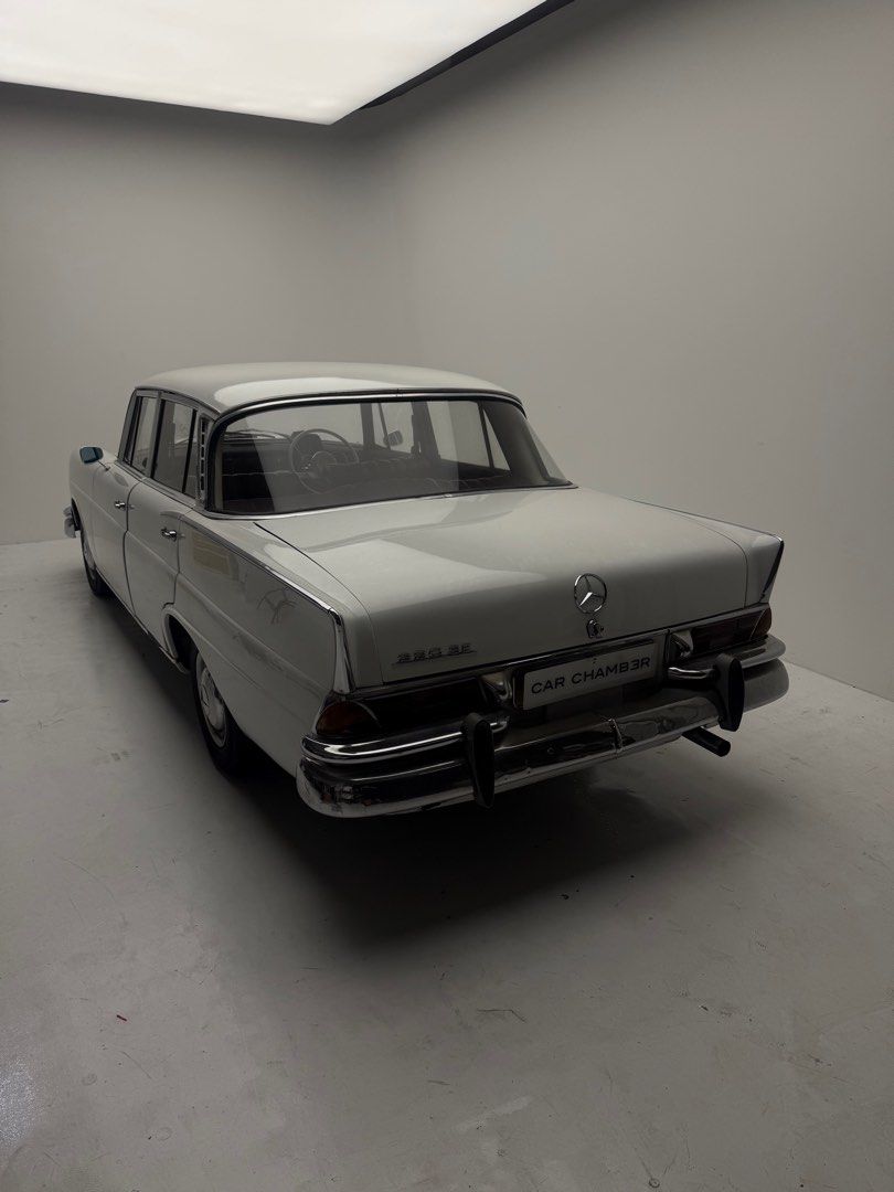 Mercedes Benz 220 SE Fintail62885348210178111