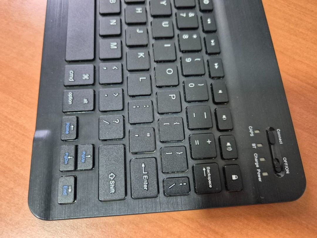 Mini wireless keyboard (Bluetooth)63220267756290111
