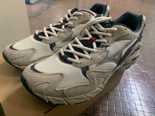 （分類：）位於 。 由 jason9896 提交（商品編號 1367570520，圖片 1）。簡介： 。