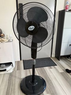 (Category: ) located in . Submitted by ajinxz (Listing ID 1367554072, Image 1). Description: .