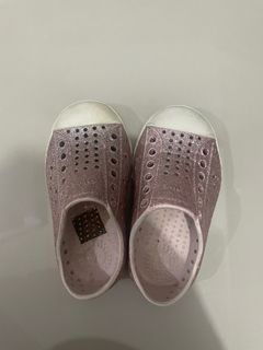 (Category: ) located in . Submitted by themomoftwo (Listing ID 1367588785, Image 1). Description: .