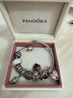 (Category: ) located in . Submitted by ameliaaat (Listing ID 1367498733, Image 1). Description: .