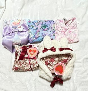 (Kategori: ) berada di . Dikirim oleh kawaiicorner_plg (ID iklan 1329768380, Gambar 1). Deskripsi: .