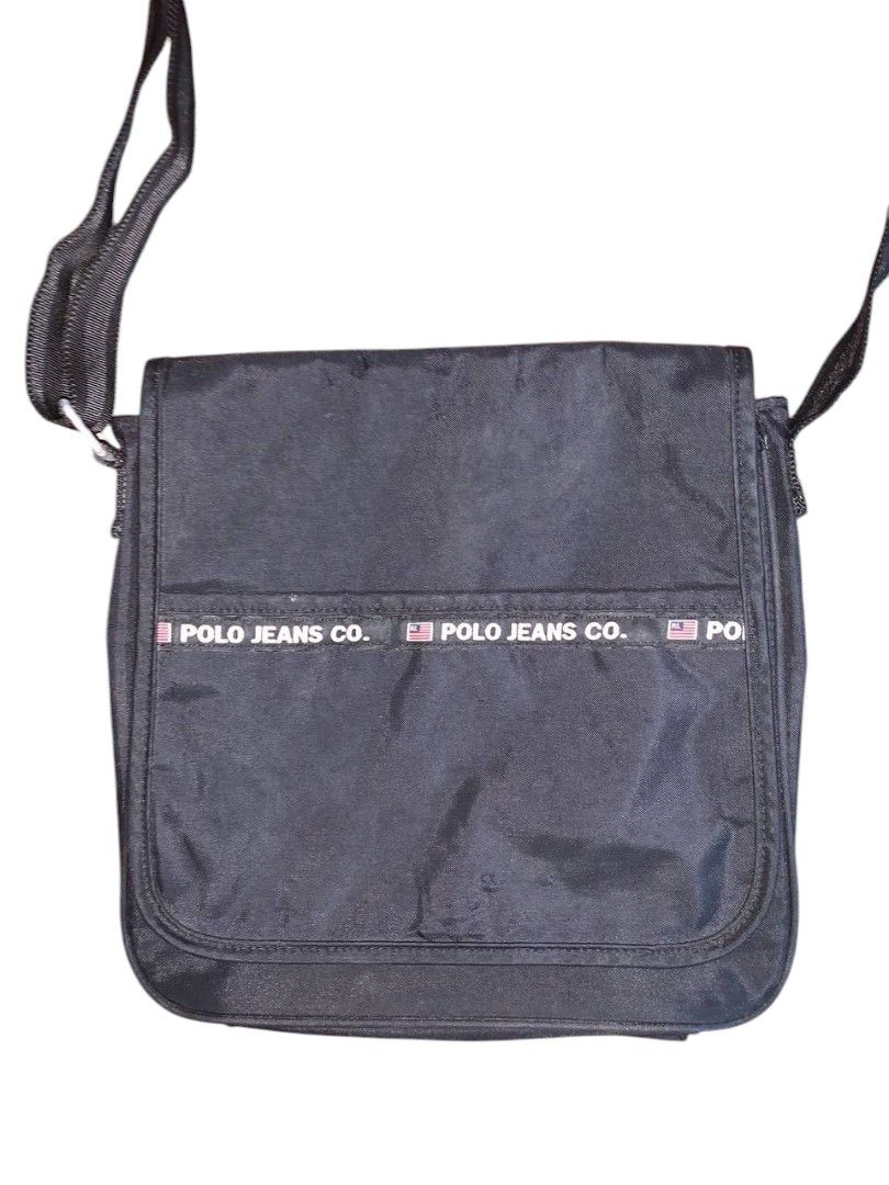 POLO RALPH LAUREN MESSENGER BAG (Category: Sling Bags) located in Bayambang. Submitted by mmsainnt (Listing ID 1367541253, Image 2). Description: sf c/o buyer mop: gcash no issue.