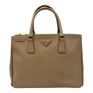 (Category: ) located in . Submitted by carousellluxury (Listing ID 1367574293, Image 1). Description: .