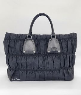 (Category: ) located in . Submitted by jlee_closet (Listing ID 1367528962, Image 1). Description: .