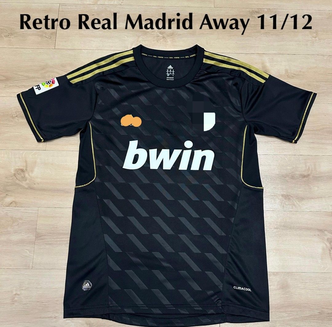 Real Madrid away vintage jersey (Category: Activewear) located in Singapore. Submitted by hoodiepl (Listing ID 1367618225, Image 1). Description: brand new size S M L XL avail item be sending using tracking mail takes 1-3 working days no meet up no self-collect.