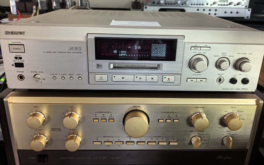 Sony MDS-JA3ES (Category: Other Audio Equipment) located in Singapore. Submitted by presvin (Listing ID 1367493186, Image 1). Description: Sony best MD player in mid 90s, original working condition. Used as DAC. Purchased in Japan, 100Vac in mint condition. $.