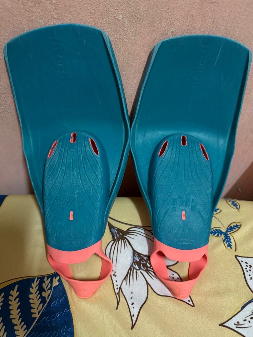 Swimming Fins (Category: Other Sports Equipment and Supplies) located in Binan City. Submitted by kaitlin1608 (Listing ID 1367633830, Image 2). Description: Training fins for beginners. Used but not abused. Can be used for snorkelling..