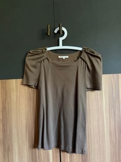 (Category: ) located in . Submitted by preloved.starryy (Listing ID 1367498286, Image 1). Description: .
