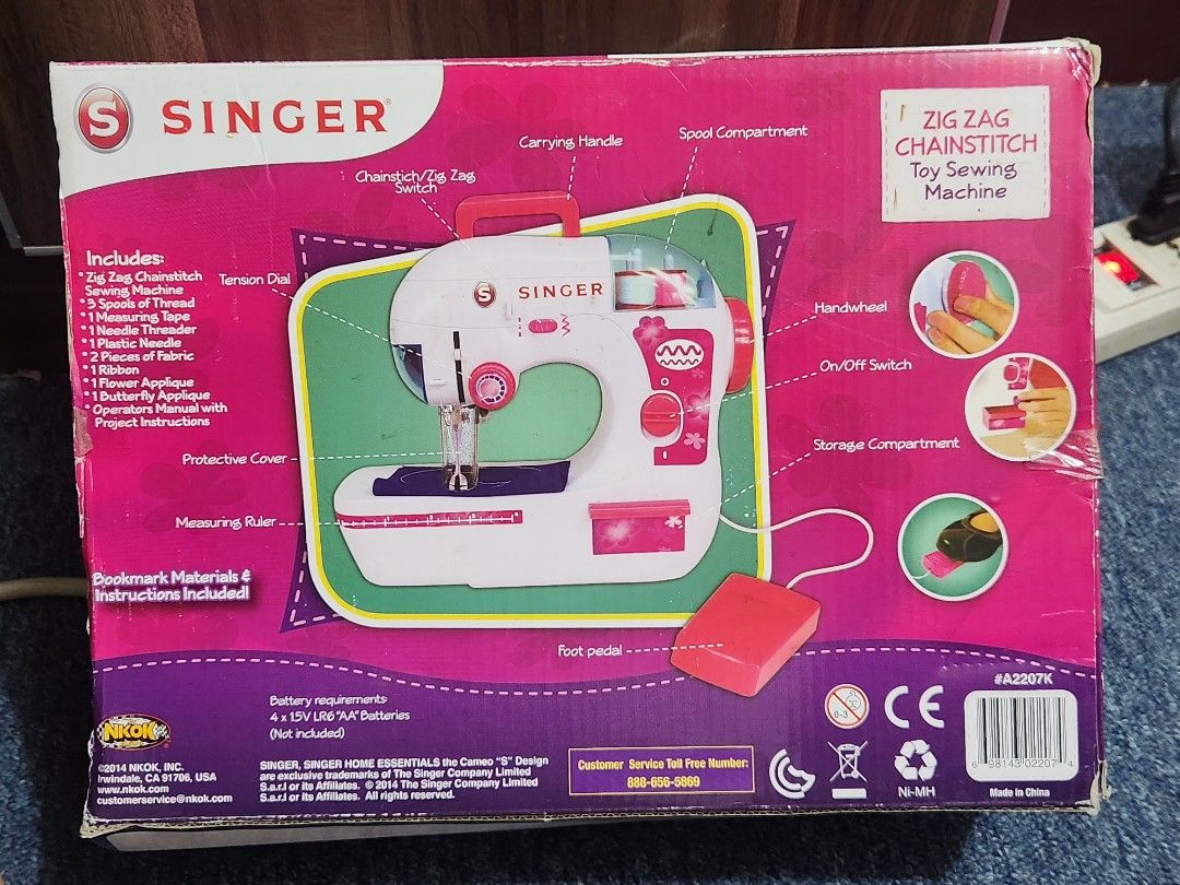 working toy singer sewing machine (Category: Kids Toys) located in Mandaluyong City. Submitted by cheeeseka (Listing ID 1367589742, Image 2). Description: - battery not included (4 double A needed) - never used, just tried if working - zigzag and straight stitches - can show you videos that it really works - can be used by kids and adults who needs a sewing machine for simple stitches - dm for more photos.
