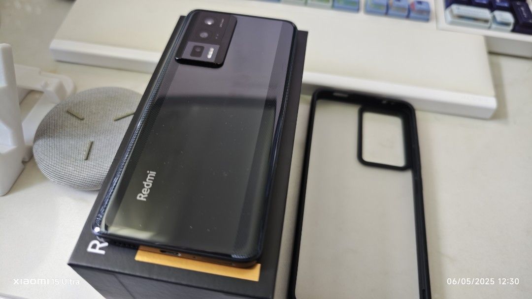 Xiaomi Poco F5 Pro 5G 512GB Black (Category: Xiaomi) located in Singapore. Submitted by dannypan (Listing ID 1367524785, Image 2). Description: Well used Xiaomi Redmi K60, I had flash the handset to international POCO F5 PRO HyperOS International firmware, so you got full access to Google. Will throw in 33w original xiaomi wireless charger and a 3D printer stand for it. Topup 50dlr for backbone controller(USB C) if you keen. Meet up at my place..